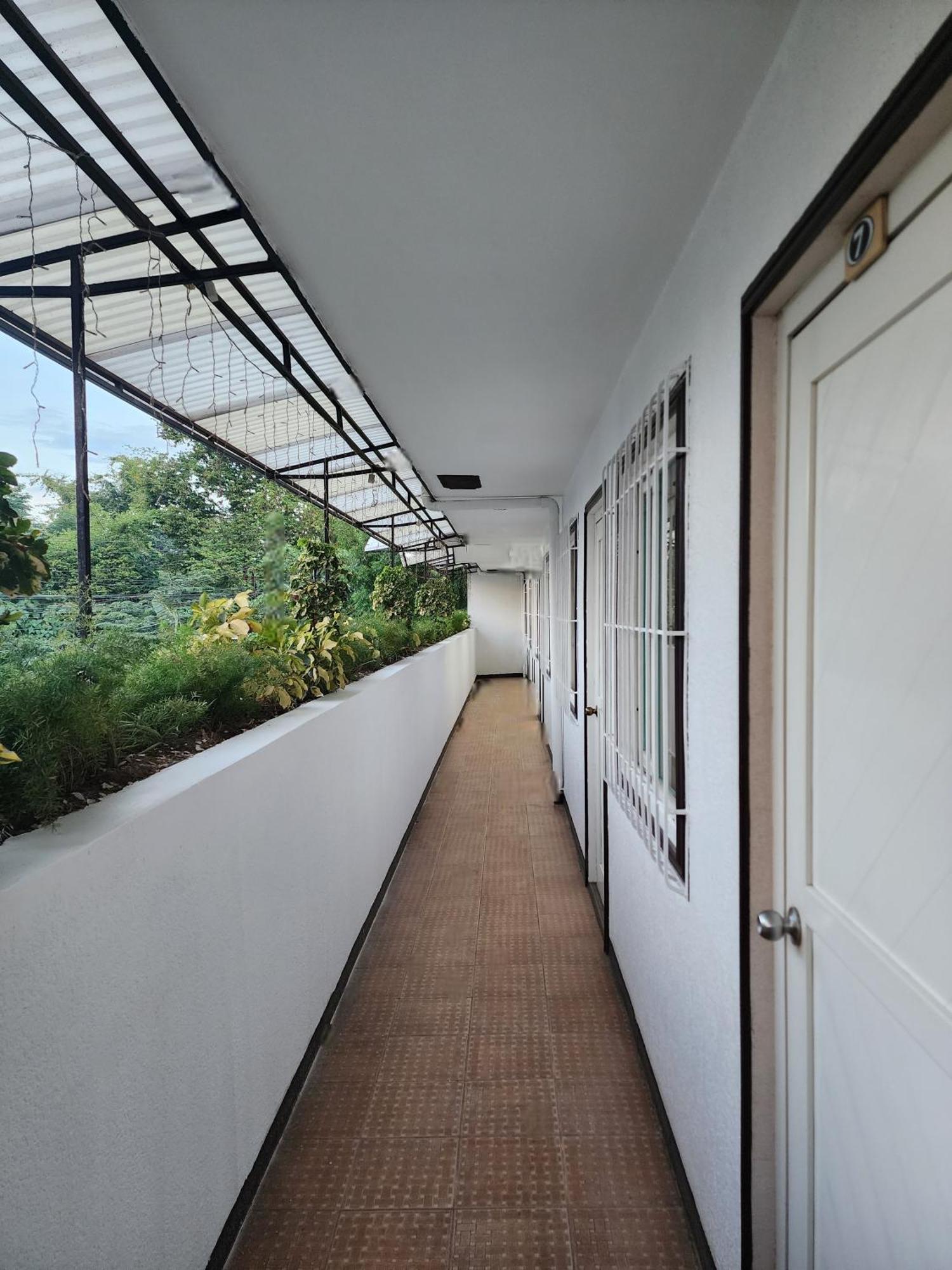 Mb'S Garden Inn Lapu-Lapu City Bagian luar foto